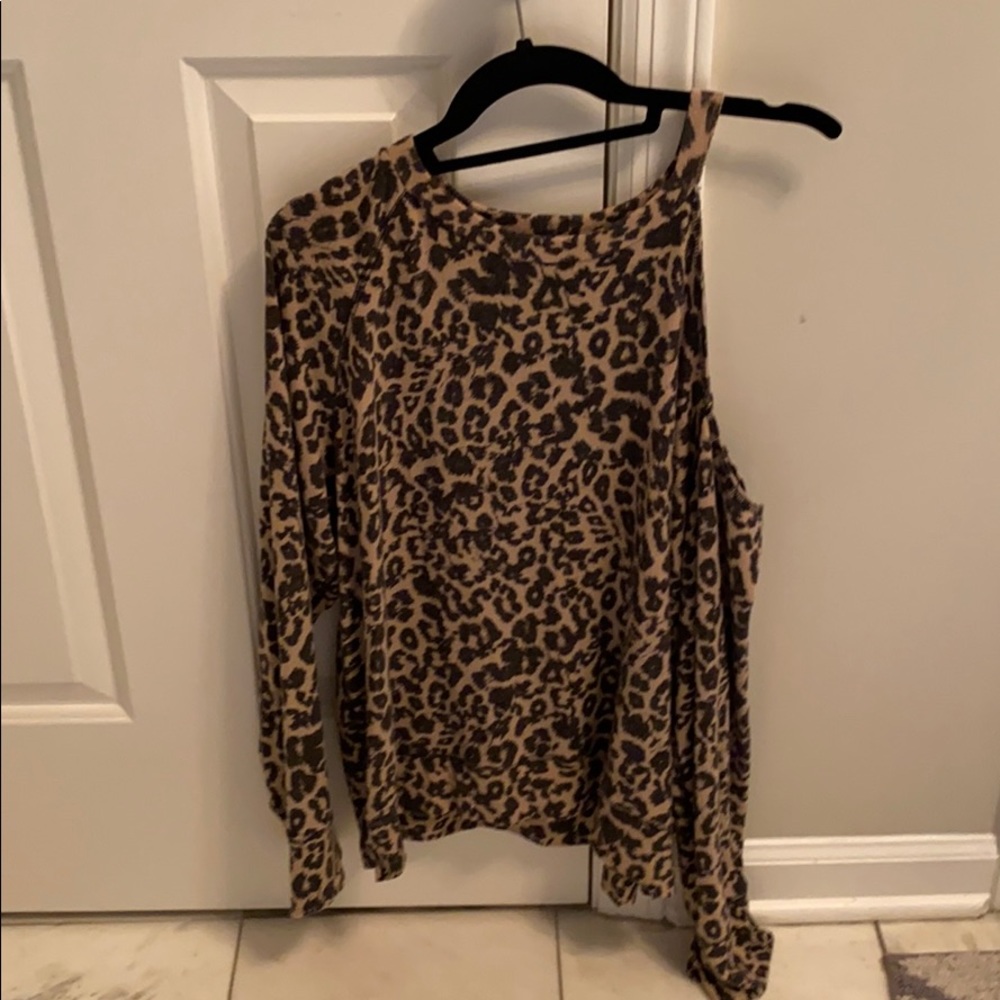LNA one cold shoulder cheetah sweater
